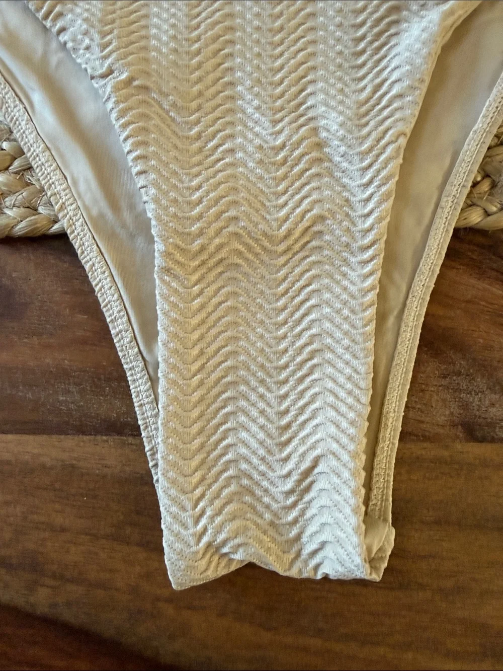 Monday Swimwear Cream Vanilla Bandeau Textured Bikini Set Med/Lg